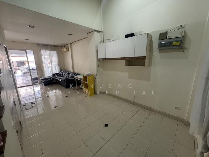 Baan Klang Muang The Paris Rama 9-Ramkamhaeng, Bangkok, Krungthep Kreetha Road, Hua Mak, Bang Kapi, Bangkok, 3 Bedrooms, 131 sqm, Townhouse For Rent, by Kanueng Noppornpitak, 500525893 - DDproperty.com