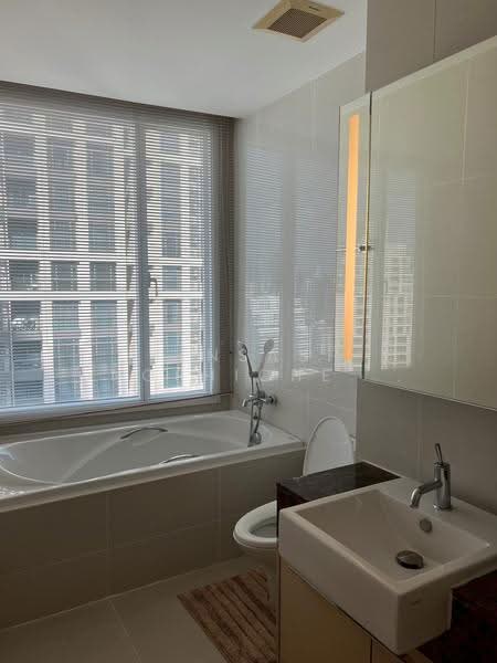 39 by Sansiri, Bangkok, 11 Sukhumvit Road, Khlong Tan Nua, Watthana, Bangkok, 1 Bedroom, 56 sqm, Condo For Rent, by Pensasi Ongphichetmetha, 500525928 - DDproperty.com