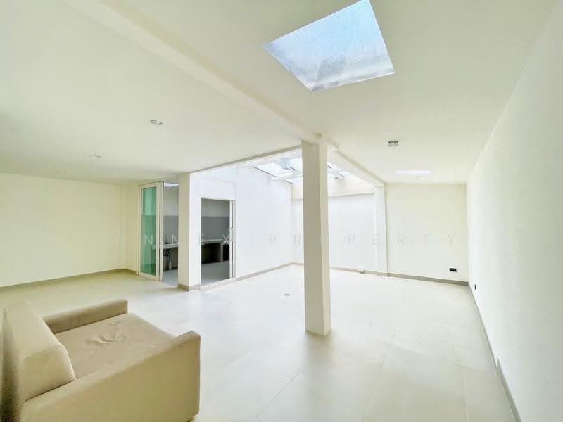 Merit Grand Donmuang, Bangkok, -, Si Khan, Don Mueang, Bangkok, 3 Bedrooms, 326 sqm, Townhouse For Rent, by Connex Property, 500525969 - DDproperty.com