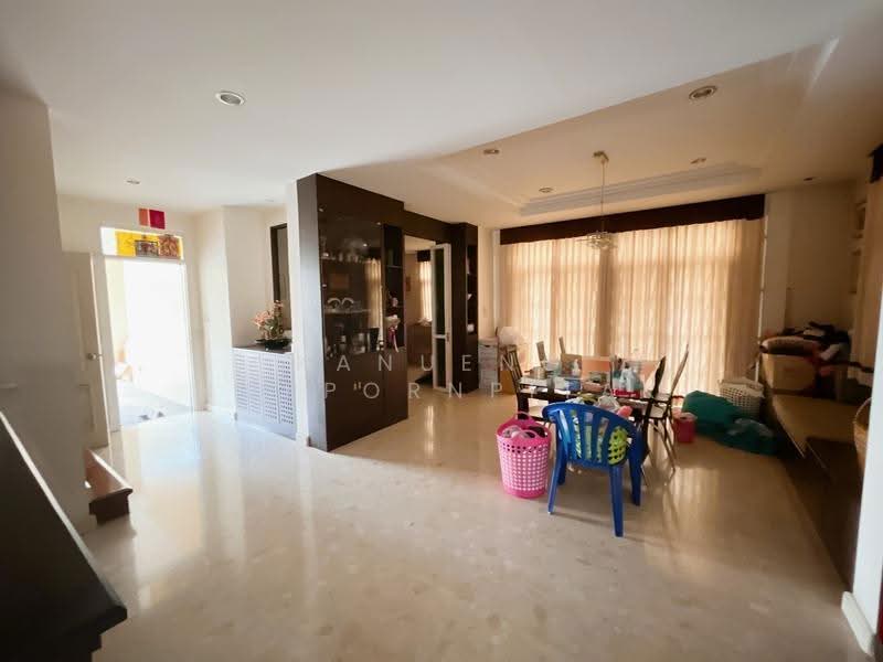 Manthana Phraya Suren, Bangkok, Phraya Suren 26 Alley, Bang Chun, Khlong Sam Wa, Bangkok, 3 Bedrooms, 235 sqm, Single Detached House For Sale, by Kanueng Noppornpitak, 500526017 - DDproperty.com