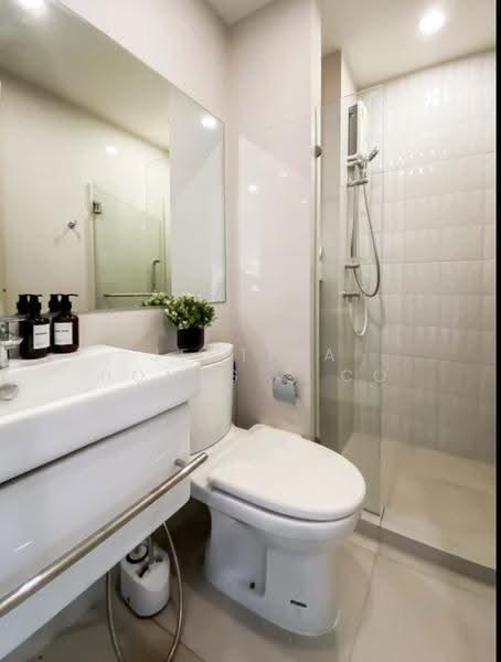Life Asoke, Bangkok, Asoke-Dindang Road, Bang Kapi, Huai Khwang, Bangkok, 2 Bedrooms, 60 sqm, Condo For Rent, by Jentina Homes & Co, 500526018 - DDproperty.com