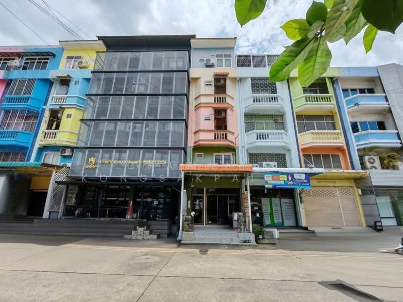 For Sale: 5-story Commercial Building with Rental Accommodation Business in Amarin Niwet 1 Village, Bangkok, พหลโยธิน, Anusaowari, Bang Khen, Bangkok, , 240 sqm, Shophouse For Sale, by CHAWALIT KONGSAKPAIBUL, 500526021 - DDproperty.com