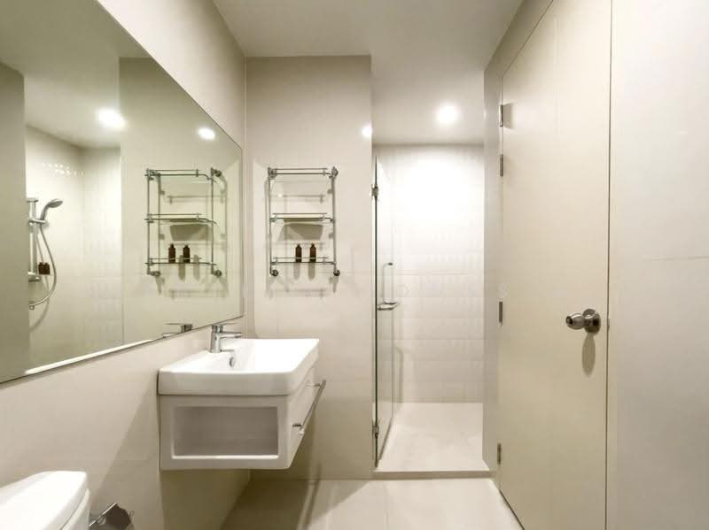 Life Asoke, Bangkok, Asoke-Dindang Road, Bang Kapi, Huai Khwang, Bangkok, 2 Bedrooms, 60 sqm, Condo For Rent, by Jentina Homes & Co, 500526033 - DDproperty.com