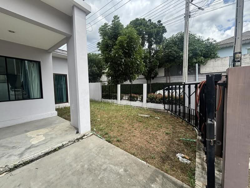 The Plant Rangsit-Klong 2, Pathum Thani, Khu Khot, Lam Luk Ka, Pathum Thani, 3 Bedrooms, 125 sqm, Semi-Detached House (Twin House) For Sale, by THE LIVING HUB, 500526081 - DDproperty.com