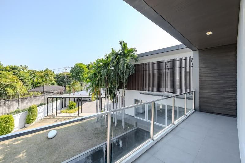 Panya Pattanakarn Village, Bangkok, Soi Phatthanakarn 30, Suan Luang, Bangkok, 5 Bedrooms, 600 sqm, Single Detached House For Sale, by Amarin Sitthidhoon, 500526086 - DDproperty.com