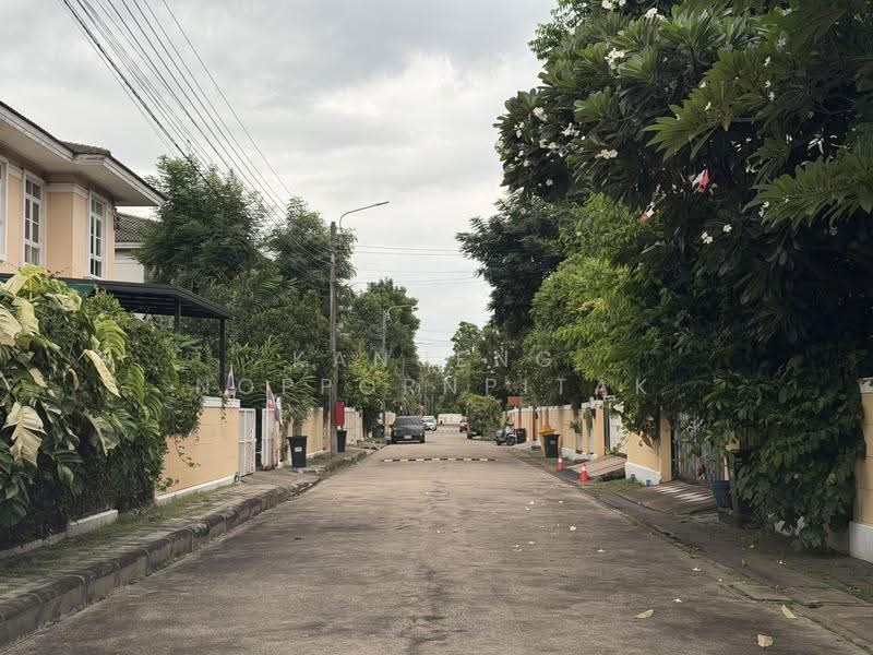 10230, กรุงเทพ, คันนายาว, กรุงเทพ, 185 ตร.ม., บ้านเดี่ยว ขาย, โดย Kanueng Noppornpitak, 500526097 - DDproperty.com