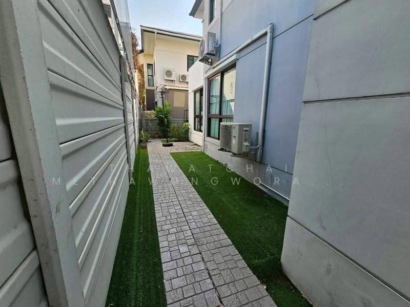 The City Ekkamai-Ladprao, Bangkok, Pradit Manutham Road, Phlapphla, Wang Thonglang, Bangkok, 4 Bedrooms, 309 sqm, Single Detached House For Rent, by Thawatchai Methawongworakul, 500526106 - DDproperty.com