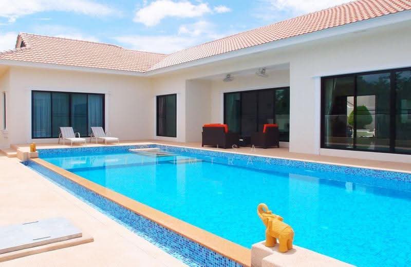 undefined, Chon Buri (Pattaya), Poong, Bang Lamung (Pattaya), Chon Buri (Pattaya), 4 Bedrooms, 375 sqm, Single Detached House For Rent, by Chalisa Kitilimtrakul, 500526107 - DDproperty.com
