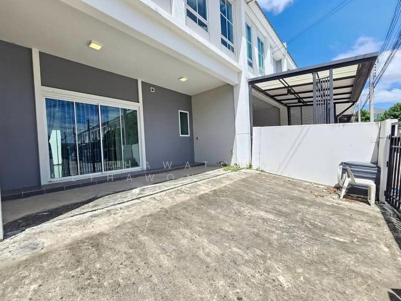 undefined, Bangkok, Saphan Sung, Bangkok, 4 Bedrooms, 325 sqm, Townhouse For Sale, by Thawatchai Methawongworakul, 500526110 - DDproperty.com