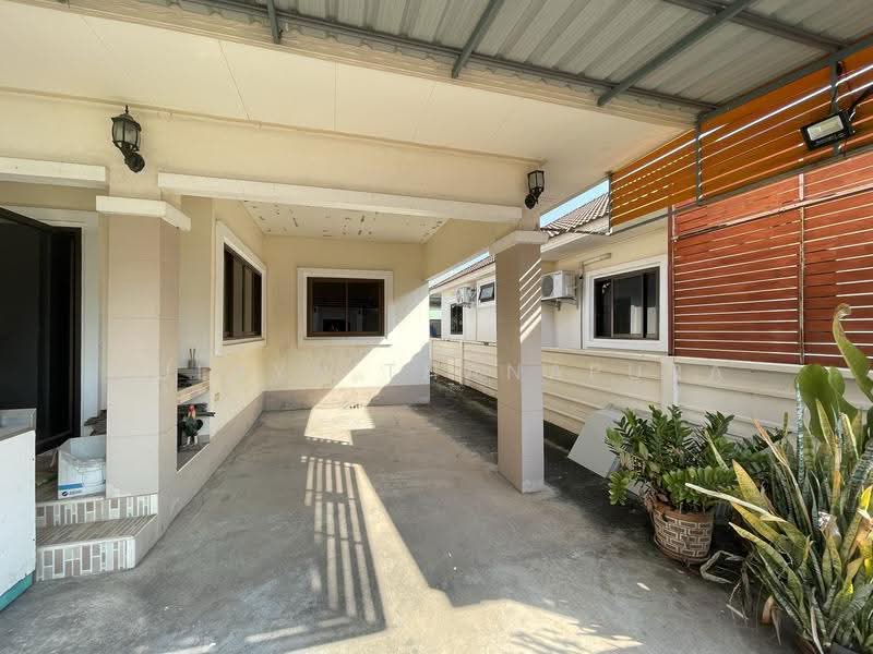 1-Story House, Khuntham Thani Village, Nadee, Udon Thani, ถนนรอบเมือง, Na Di, Muang Udon Thani, Udon Thani, 3 Bedrooms, 130 sqm, Single Detached House For Sale, by Kulaya Thanapura, 500526133 - DDproperty.com