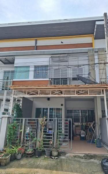 2-BR Townhouse, Bangkok, Thab Yao, Lat Krabang, Bangkok, 2 Bedrooms, 116 sqm, Townhouse For Sale, by Thawatchai Methawongworakul, 500526137 - DDproperty.com