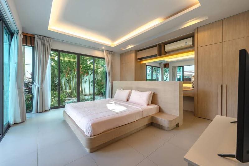 ขายพูลวิลล่า Vinzita Villas ป่าสัก ภูเก็ต Modern Tropical | 3 ห้องนอน 4 ห้องน้ำ สระส่วนตัว พร้อมเข้า, Phuket, Choeng Thale, Thalang, Phuket, 3 Bedrooms, 336 sqm, Single Detached House For Sale, by คุณยิ้ม, 500526147 - DDproperty.com