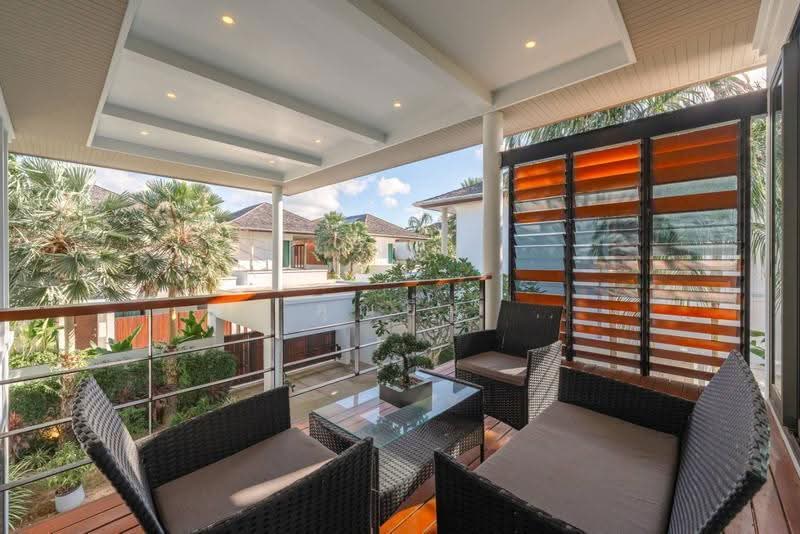 ขายพูลวิลล่า Vinzita Villas ป่าสัก ภูเก็ต Modern Tropical | 3 ห้องนอน 4 ห้องน้ำ สระส่วนตัว พร้อมเข้า, Phuket, Choeng Thale, Thalang, Phuket, 3 Bedrooms, 336 sqm, Single Detached House For Sale, by คุณยิ้ม, 500526147 - DDproperty.com