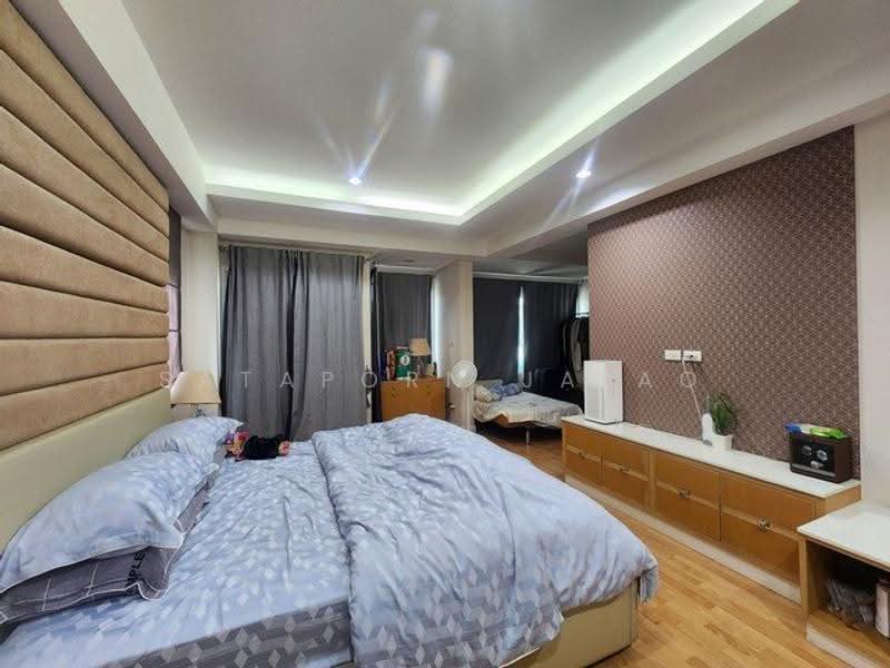 undefined, Bangkok, Praborommaharatchawang, Phra Nakhon, Bangkok, 4 Bedrooms, 42 sqm, Townhouse For Sale, by Sataporn Jalao, 500526152 - DDproperty.com