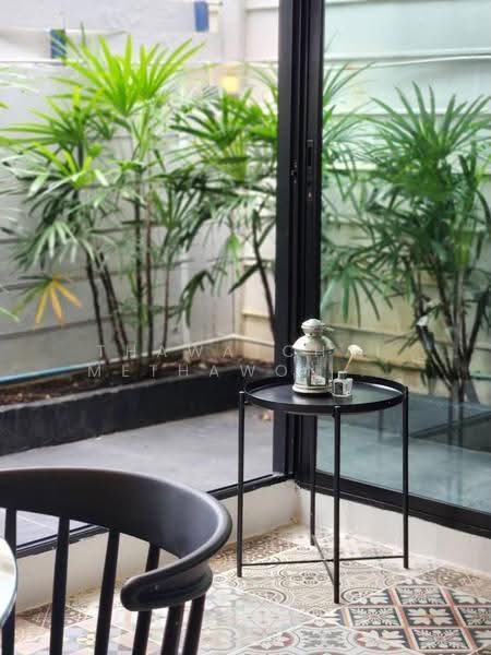 Areeya Mandarina Sukhumvit 77, Bangkok, Sukhumvit 77 Road (On Nut), Suan Luang, Bangkok, 3 Bedrooms, 204 sqm, Townhouse For Rent, by Thawatchai Methawongworakul, 500526160 - DDproperty.com