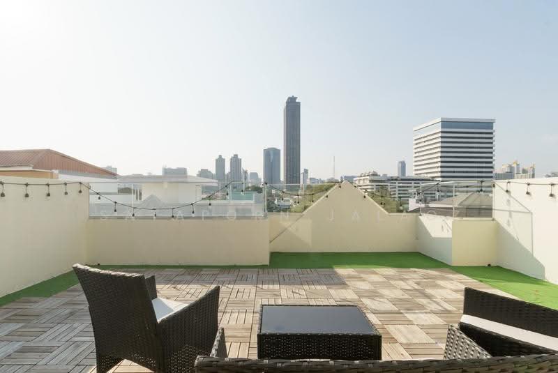 5-BR Townhouse, Bangkok, Khlong Tan Nua, Watthana, Bangkok, 5 Bedrooms, 240 sqm, Townhouse For Rent, by Sataporn Jalao, 500526173 - DDproperty.com