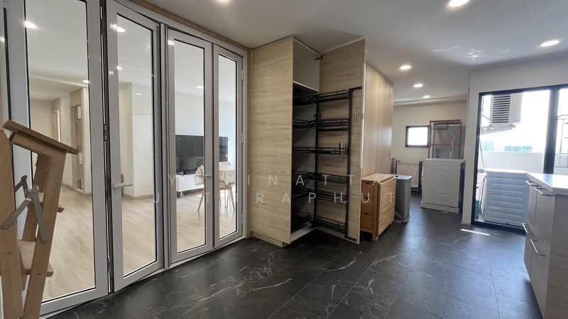 President Park Sukhumvit 24, Bangkok, 99 Sukhumvit 24 Alley, Khlongtoei Nua, Watthana, Bangkok, 4 Bedrooms, 223 sqm, Condo For Sale, by Yaninatta Jaturaphut, 500526237 - DDproperty.com