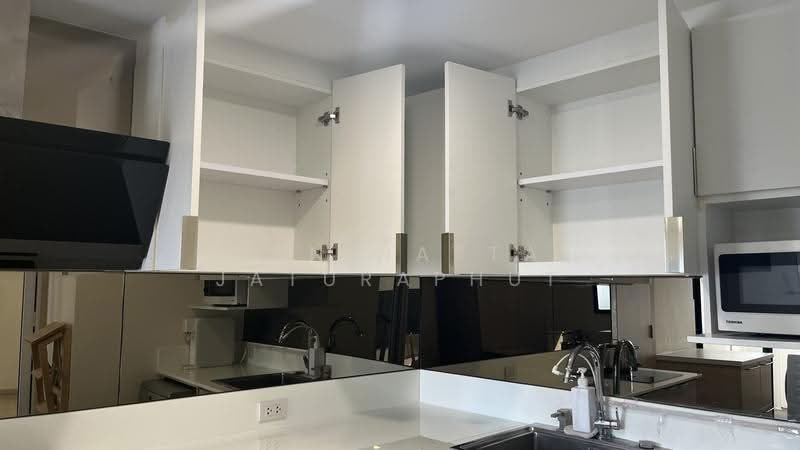 President Park Sukhumvit 24, Bangkok, 99 Sukhumvit 24 Alley, Khlongtoei Nua, Watthana, Bangkok, 4 Bedrooms, 223 sqm, Condo For Sale, by Yaninatta Jaturaphut, 500526237 - DDproperty.com