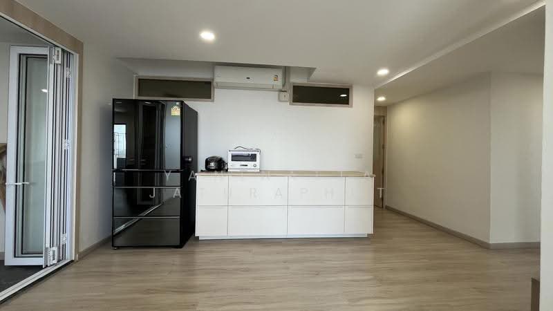 President Park Sukhumvit 24, Bangkok, 99 Sukhumvit 24 Alley, Khlongtoei Nua, Watthana, Bangkok, 4 Bedrooms, 223 sqm, Condo For Sale, by Yaninatta Jaturaphut, 500526237 - DDproperty.com