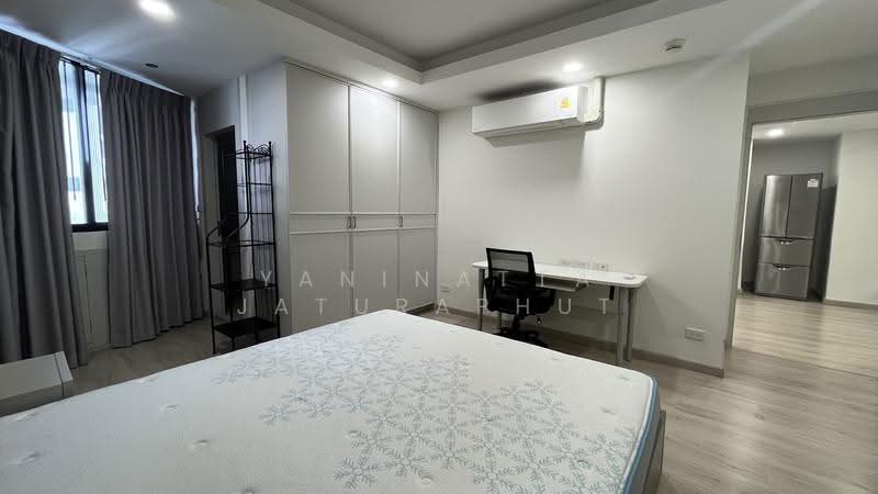 President Park Sukhumvit 24, Bangkok, 99 Sukhumvit 24 Alley, Khlongtoei Nua, Watthana, Bangkok, 4 Bedrooms, 223 sqm, Condo For Sale, by Yaninatta Jaturaphut, 500526237 - DDproperty.com