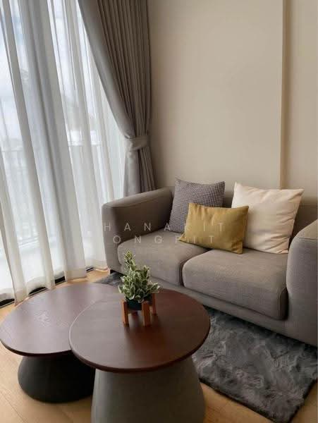 28 Chidlom, Bangkok, 28 Chit Lom Alley, Lumphini, Pathum Wan, Bangkok, 1 Bedroom, 44 sqm, Condo For Rent, by Thanakit Pongpit, 500526249 - DDproperty.com