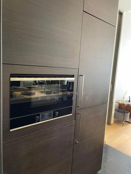 28 Chidlom, Bangkok, 28 Chit Lom Alley, Lumphini, Pathum Wan, Bangkok, 1 Bedroom, 44 sqm, Condo For Rent, by Thanakit Pongpit, 500526249 - DDproperty.com