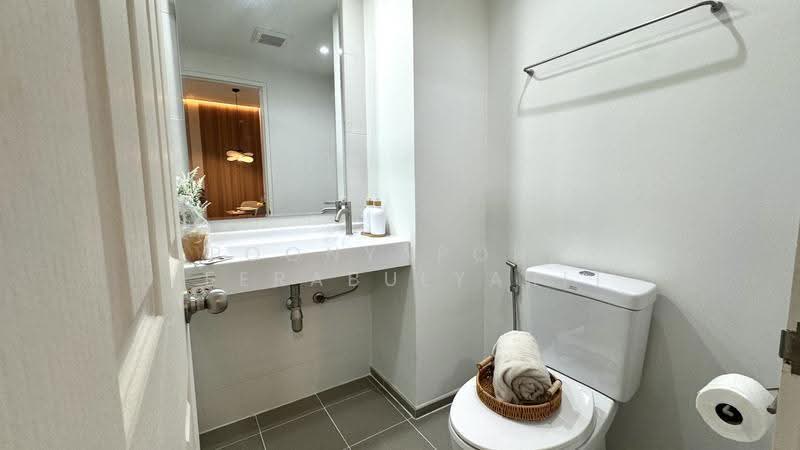 U Delight@Talat Phlu Station, Bangkok, 88 985 Ratchadaphisek Rd, Dao Khanong, Thon Buri, Bangkok, 1 Bedroom, 30 sqm, Condo For Sale, by Poonyaporn Veerabulyarit, 500526252 - DDproperty.com
