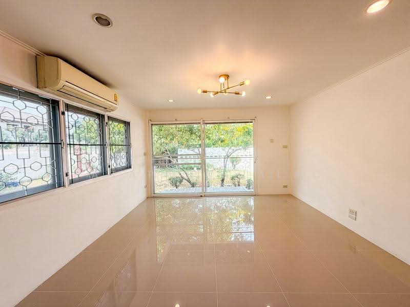 บ้าน 4-ห้องนอน, กรุงเทพ, บางจาก, พระโขนง, กรุงเทพ, 300 ตร.ม., บ้านเดี่ยว ให้เช่า, โดย Sataporn Jalao, 500526270 - DDproperty.com