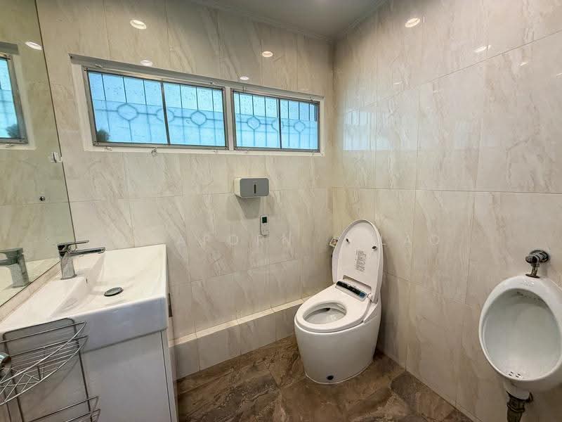 4-BR House, Bangkok, Bang Chak, Phra Khanong, Bangkok, 4 Bedrooms, 300 sqm, Single Detached House For Rent, by Sataporn Jalao, 500526270 - DDproperty.com