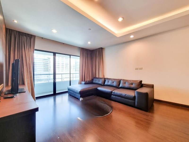 Sathorn Gardens, Bangkok, 39 South Sathorn Road, Thung Maha Mek, Sathon, Bangkok, 3 Bedrooms, 164 sqm, Condo For Rent, by Thanakit Pongpit, 500526320 - DDproperty.com