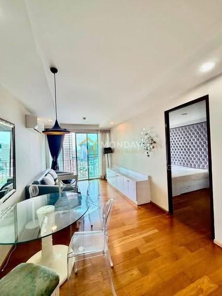 Abstracts Phahonyothin Park, Bangkok, 1076 Phahonyothin Road, Jom Phon, Chatuchak, Bangkok, 1 Bedroom, 46 sqm, Condo For Sale, by Neeranuch Somprasong, 500526363 - DDproperty.com