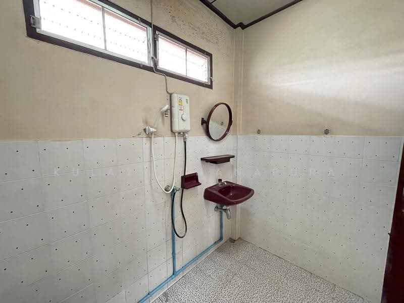 Classic 2-Story House, Soi Ruenrom, Mak Khaeng, Udon Thani, ซ.รื่นรมย์, Mak Khaeng, Muang Udon Thani, Udon Thani, 2 Bedrooms, 180 sqm, Single Detached House For Sale, by Kulaya Thanapura, 500526369 - DDproperty.com