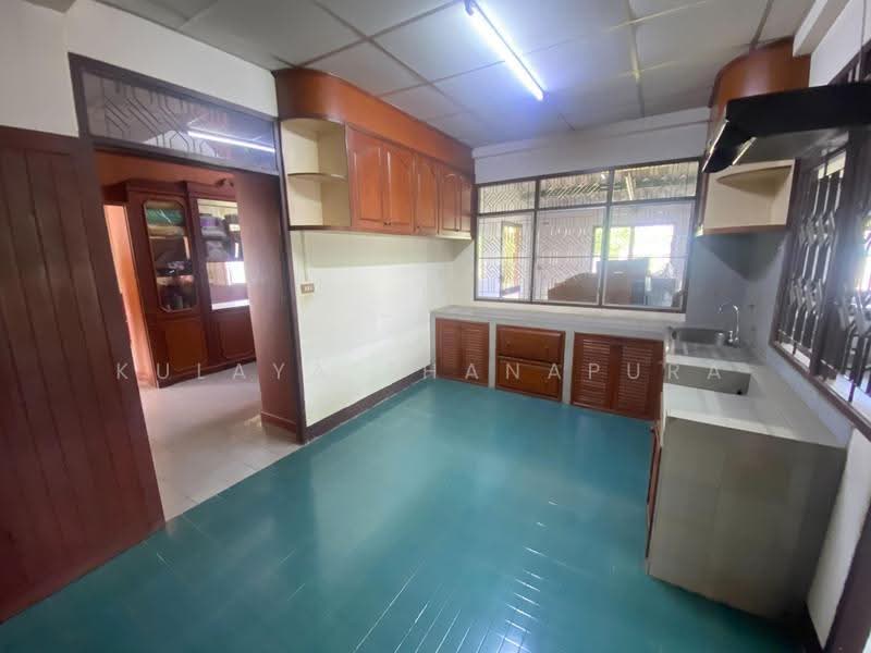 Classic 2-Story House, Soi Ruenrom, Mak Khaeng, Udon Thani, ซ.รื่นรมย์, Mak Khaeng, Muang Udon Thani, Udon Thani, 2 Bedrooms, 180 sqm, Single Detached House For Sale, by Kulaya Thanapura, 500526369 - DDproperty.com