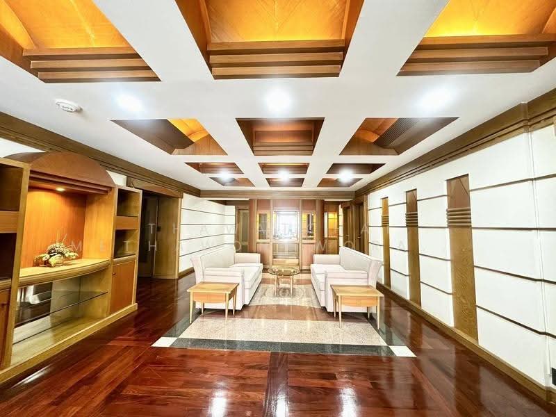 Mahogany Tower, Bangkok, 97 Sukhumvit 24 Alley, Khong Tan, Khlong Toei, Bangkok, 4 Bedrooms, 306 sqm, Condo For Rent, by Thawatchai Methawongworakul, 500526388 - DDproperty.com