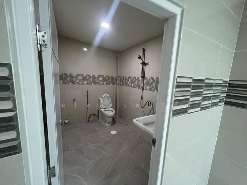 บ้านสังสิทธิ์ โชคชัย4, Bangkok, Lat Phrao, Bangkok, 4 Bedrooms, 164 sqm, Single Detached House For Sale, by สมโพธิ เทศวิรัช, 500526389 - DDproperty.com