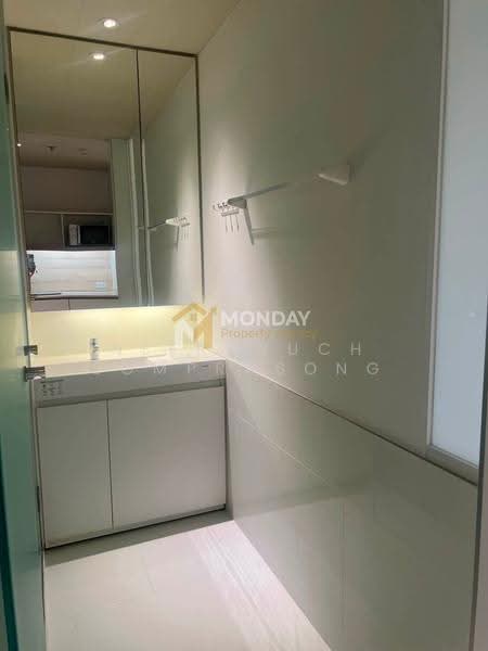 Triple Y Residence Samyan, Bangkok, Rama 4 Road, Wang Mai, Pathum Wan, Bangkok, 1 Bedroom, 33 sqm, Condo For Sale, by Neeranuch Somprasong, 500526406 - DDproperty.com