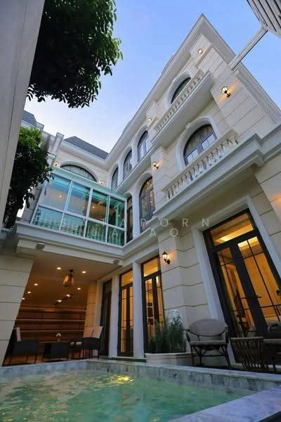 The Boulevard Ekkamai, Bangkok, 98 Soi Prasertdee, Khlong Tan Nua, Watthana, Bangkok, 4 Bedrooms, 500 sqm, Townhouse For Sale, by Sataporn Jalao, 500526409 - DDproperty.com