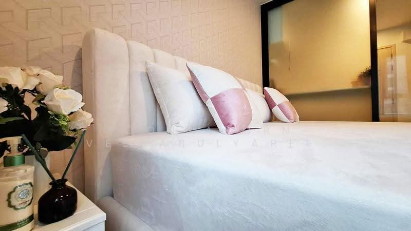 Life Asoke, Bangkok, Asoke-Dindang Road, Bang Kapi, Huai Khwang, Bangkok, 1 Bedroom, 30 sqm, Condo For Rent, by Poonyaporn Veerabulyarit, 500526416 - DDproperty.com