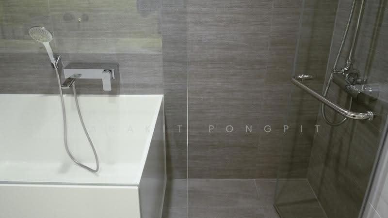 Siamese Exclusive Sukhumvit 31, Bangkok, 75 Soi Sukhumvit 31, Khlong Tan Nua, Watthana, Bangkok, 1 Bedroom, 70 sqm, Condo For Rent, by Thanakit Pongpit, 500526436 - DDproperty.com