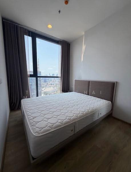 Oka Haus Sukhumvit 36, Bangkok, 3399 Rama 4 Road, Khong Tan, Khlong Toei, Bangkok, 1 Bedroom, 27 sqm, Condo For Rent, by Thawatchai Methawongworakul, 500526439 - DDproperty.com