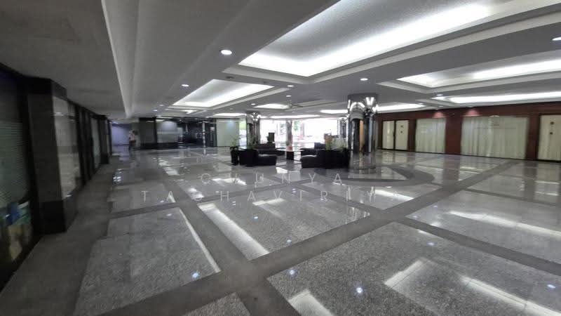Supalai Place Sukhumvit 39, Bangkok, 175-179 Soi Sukhumvit 39 Sukhumvit Road, Khlong Tan Nua, Watthana, Bangkok, Studio, 56 sqm, Condo For Sale, by Chunya Tachaviriya, 500526440 - DDproperty.com