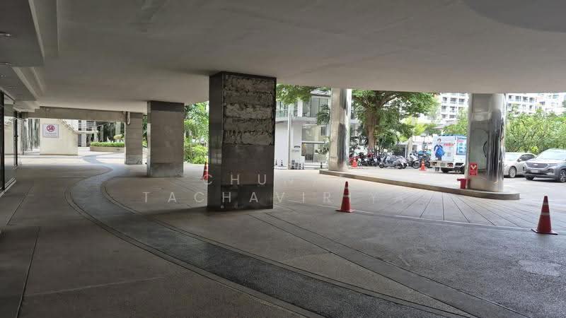 Supalai Place Sukhumvit 39, Bangkok, 175-179 Soi Sukhumvit 39 Sukhumvit Road, Khlong Tan Nua, Watthana, Bangkok, Studio, 56 sqm, Condo For Sale, by Chunya Tachaviriya, 500526440 - DDproperty.com