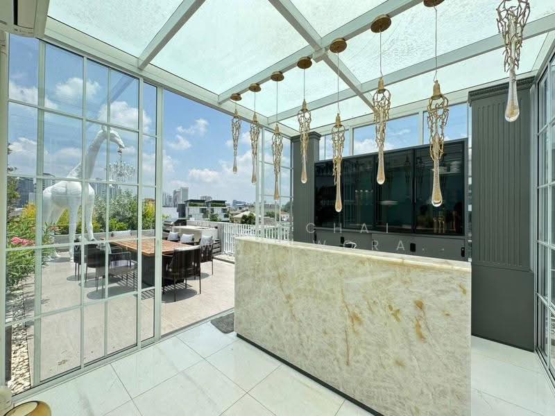 4-BR House, Bangkok, Phra Kanong Nua, Watthana, Bangkok, 4 Bedrooms, 284 sqm, Single Detached House For Sale, by Thawatchai Methawongworakul, 500526464 - DDproperty.com