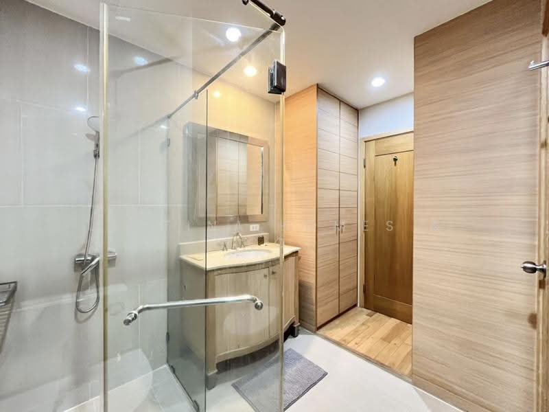 The Empire Place, Bangkok, 88 Narathiwatratchanakharin Road, Thung Maha Mek, Sathon, Bangkok, 2 Bedrooms, 110 sqm, Condo For Rent, by Jentina Homes & Co, 500526468 - DDproperty.com