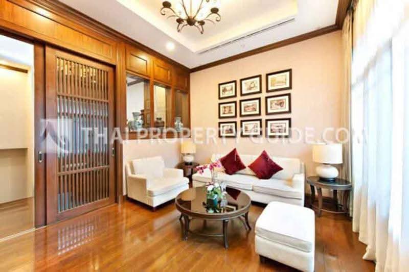 House with Private Pool / Sathorn, Bangkok, Thung Maha Mek, Sathon, Bangkok, 4 Bedrooms, 426 sqm, Single Detached House For Rent, by Khun Nita, 500526475 - DDproperty.com
