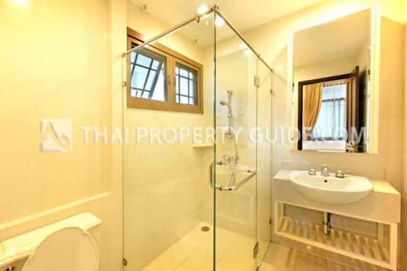 House with Private Pool / Sathorn, กรุงเทพ, ทุ่งมหาเมฆ, สาทร, กรุงเทพ, 426 ตร.ม., บ้านเดี่ยว ให้เช่า, โดย Khun Nita, 500526475 - DDproperty.com
