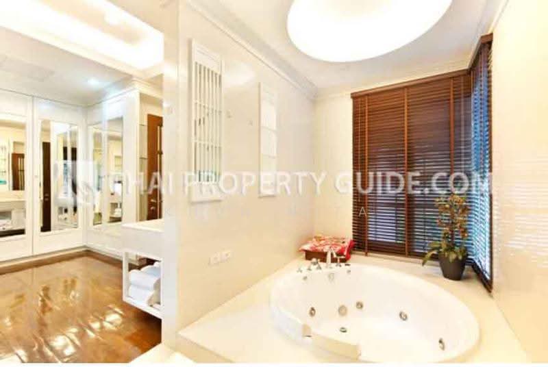 House with Private Pool / Sathorn, กรุงเทพ, ทุ่งมหาเมฆ, สาทร, กรุงเทพ, 426 ตร.ม., บ้านเดี่ยว ให้เช่า, โดย Khun Nita, 500526475 - DDproperty.com