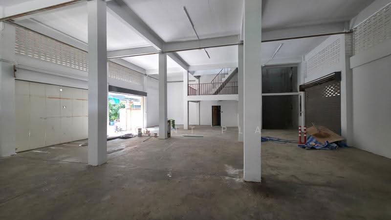 For Rent/Sale: 3-Story Commercial Building ,Soi Pracha Songkhro 2, near MRT Rama 9 (SPSAD4152), Bangkok, Din Daeng, Din Daeng, Bangkok, , 624 sqm, Shophouse For Rent, by Agent Pla, 500526487 - DDproperty.com