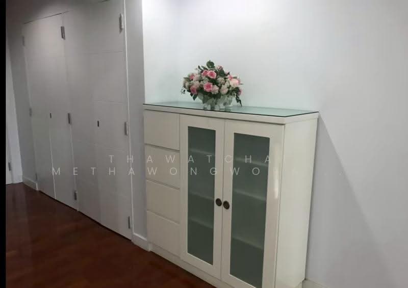 Baan Siri 24, Bangkok, 39 Sukhumvit 24 Alley, Khong Tan, Khlong Toei, Bangkok, 2 Bedrooms, 99 sqm, Condo For Rent, by Thawatchai Methawongworakul, 500526519 - DDproperty.com