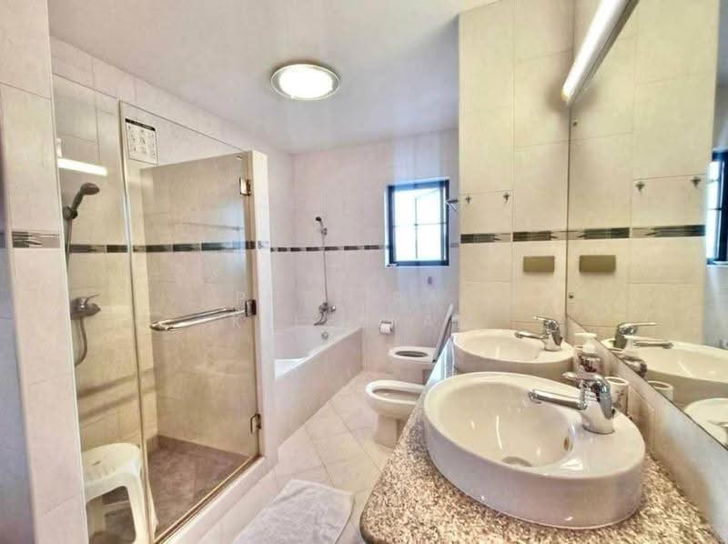 4-BR House, Phuket, Talat Yai, Muang Phuket, Phuket, 4 Bedrooms, 560 sqm, Single Detached House For Rent, by Puttirat Kleebyam, 500526520 - DDproperty.com